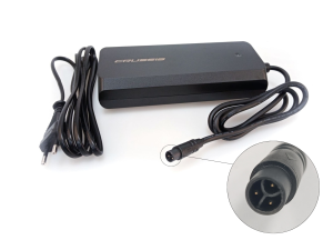 Nabíječka Crussis 4A