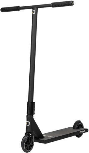 Koloběžka street Divine Nyx L černá