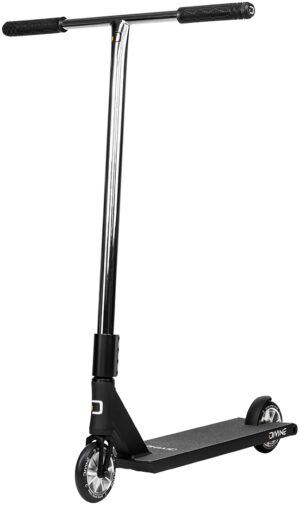 Koloběžka street Divine Nyx L stříbrná