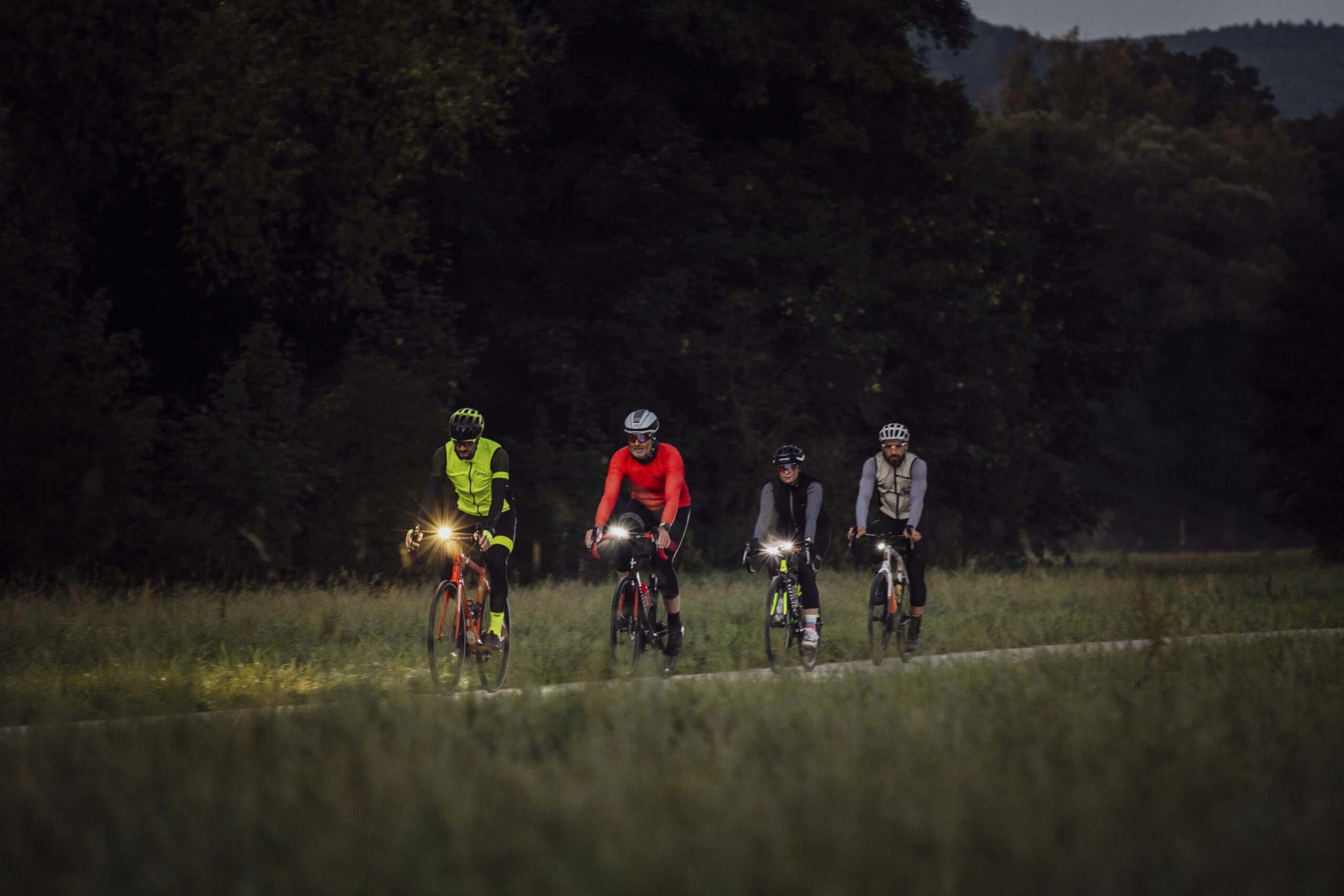 návleky na kolena FORCE RACE, lepené, černé XS - Obrázek 3