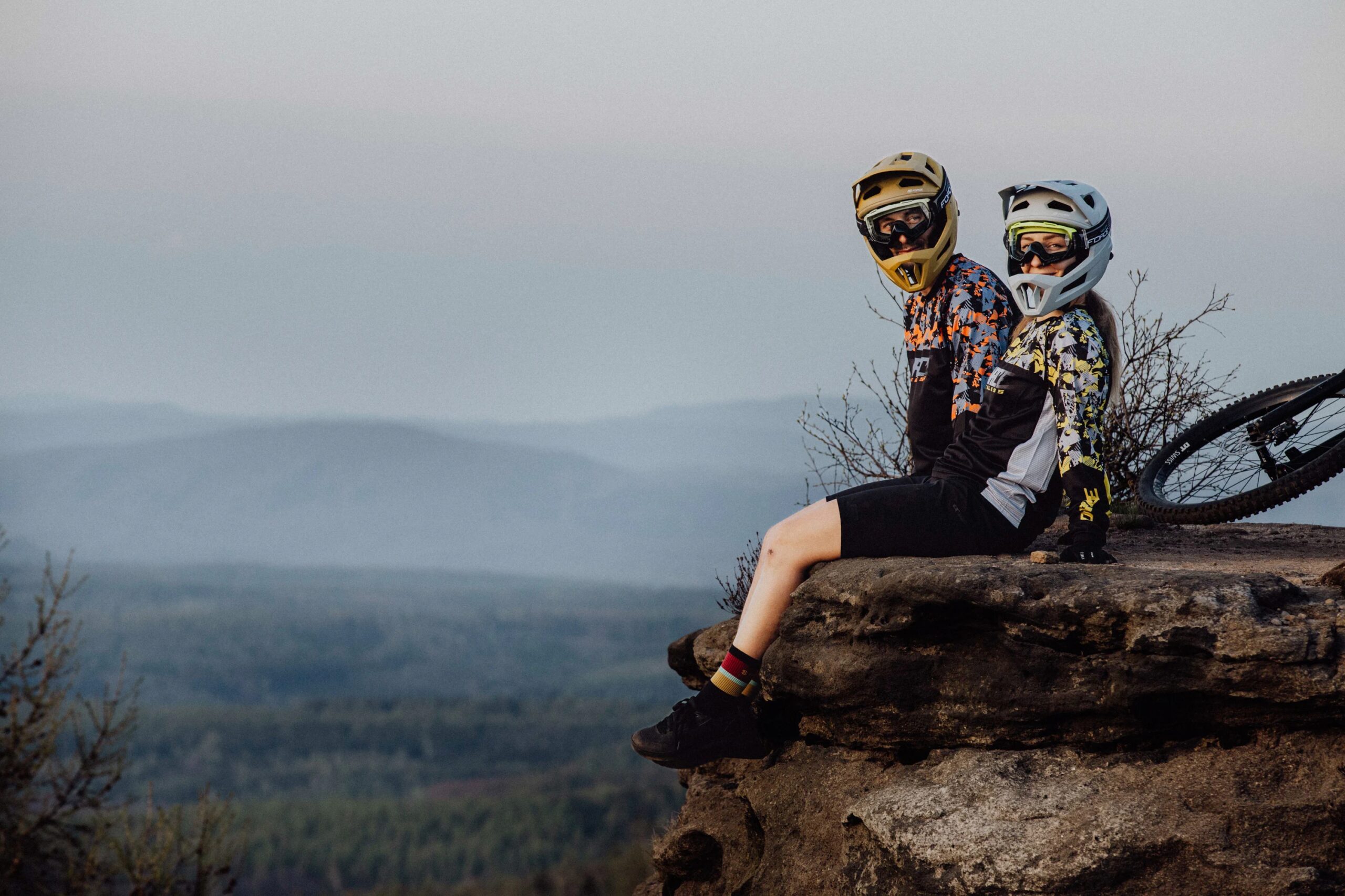 přilba FORCE VENOM downhill, hnědá L-XL - Obrázek 8