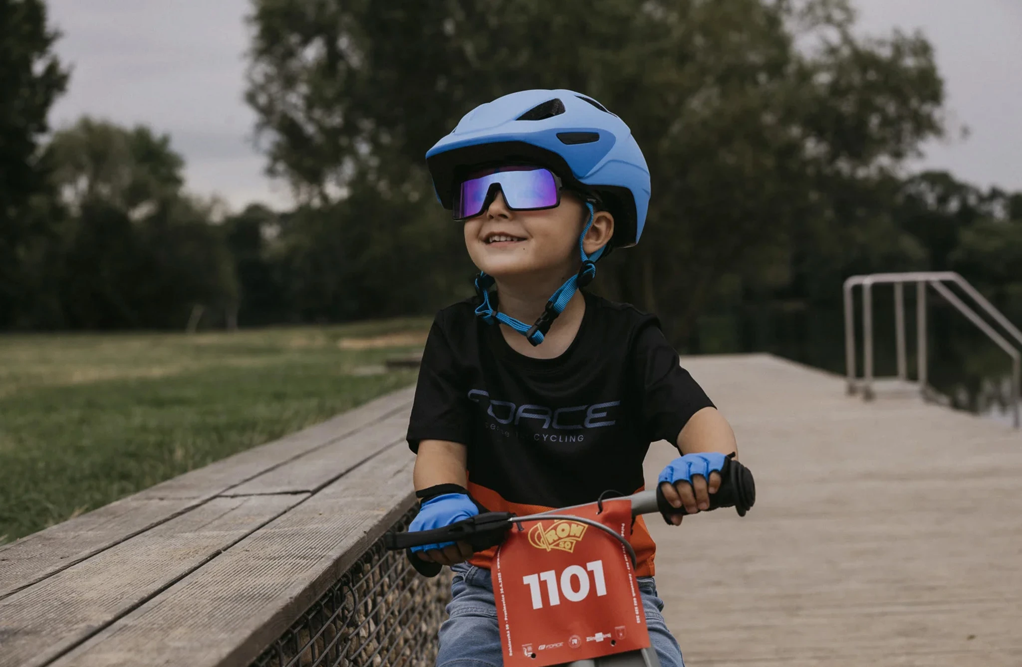 rukavice FORCE FUN KID dětské, modré XL - Obrázek 2