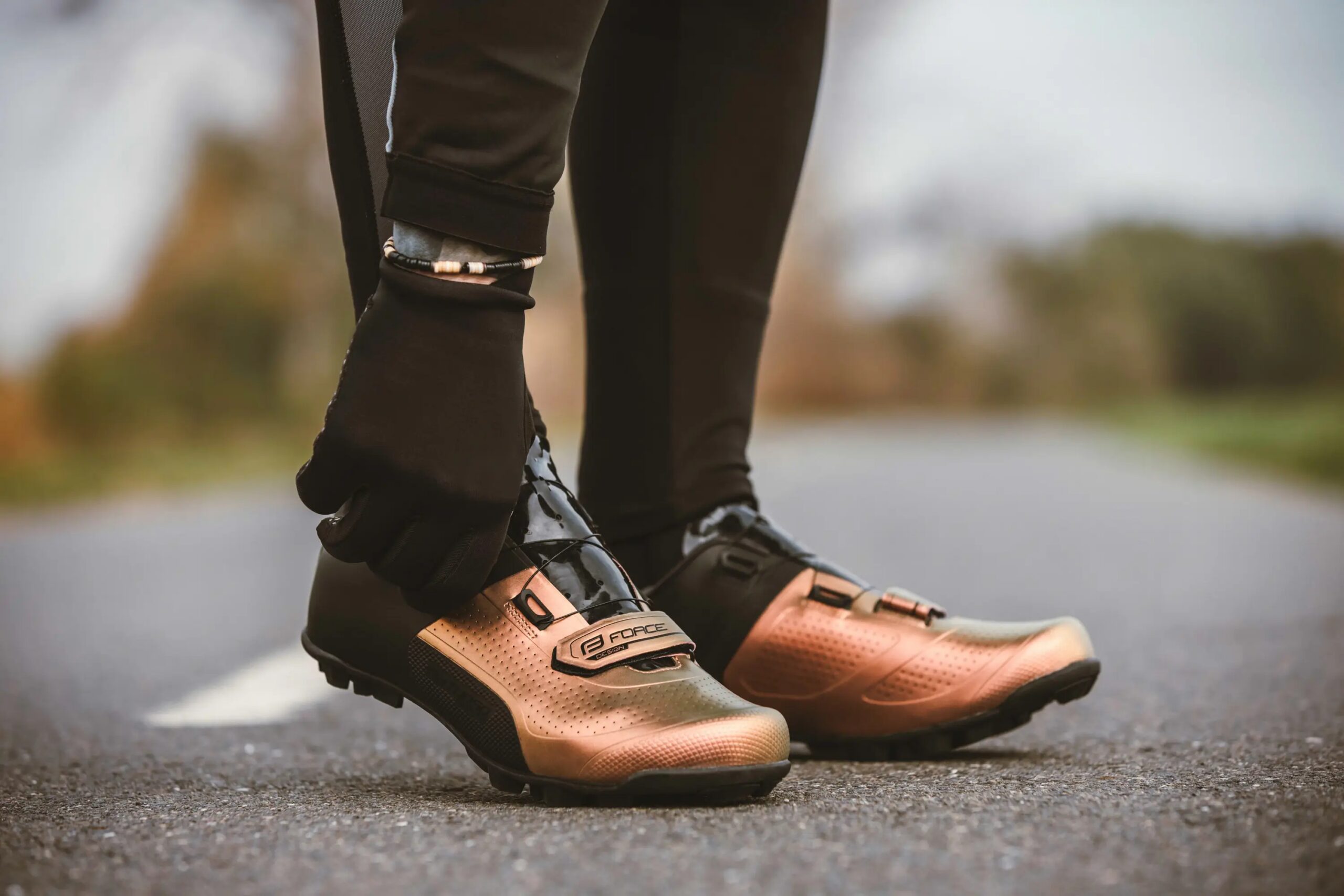 tretry F VIRTUOSO MTB/GRAVEL, černo-bronzová 45 - Obrázek 6